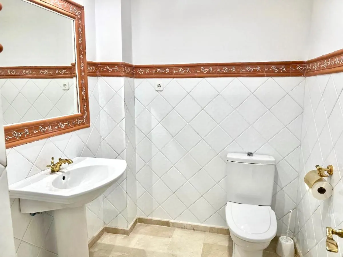 Los Monteros Palm Beach, Private Garden, Beach Front Marbella Apartment